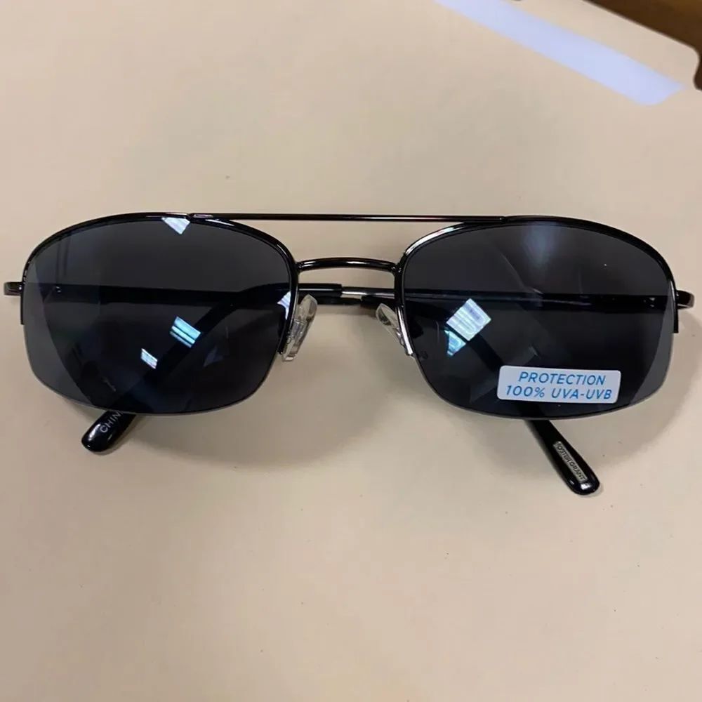 Foster Grants Sunglasses Brand New